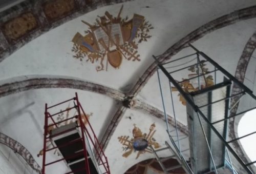 Restauration décors église d'Olloix
